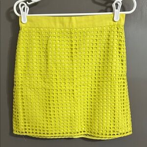 LOFT Yellow Mesh Mini Skirt Size 6P